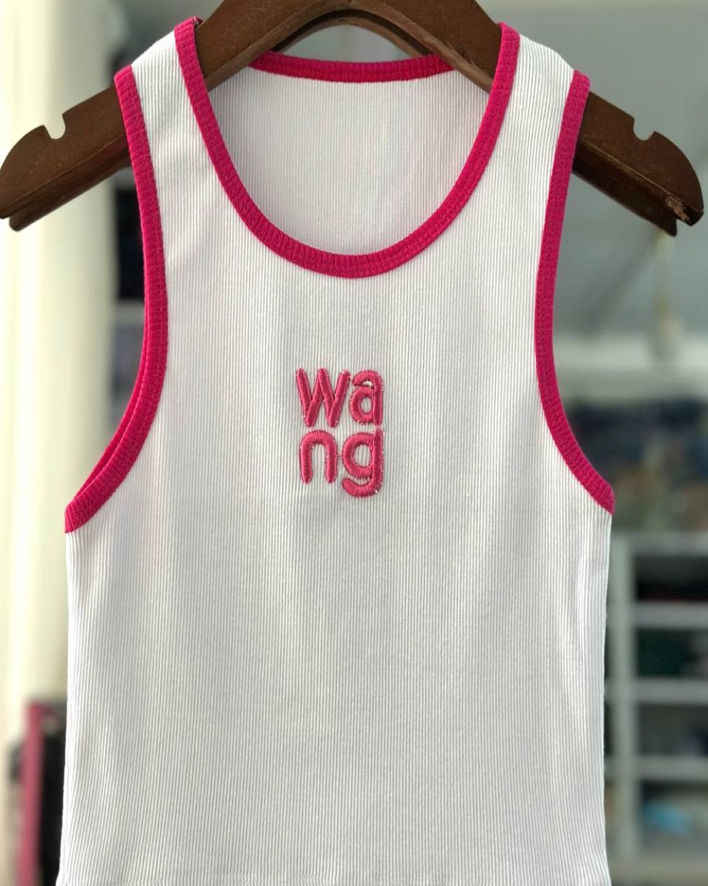 تاپ wang