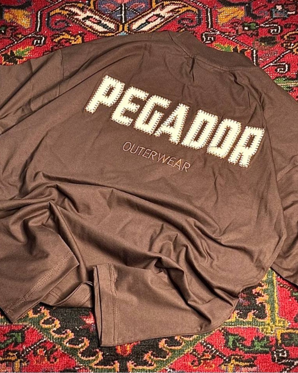 تیشرت برند pegador