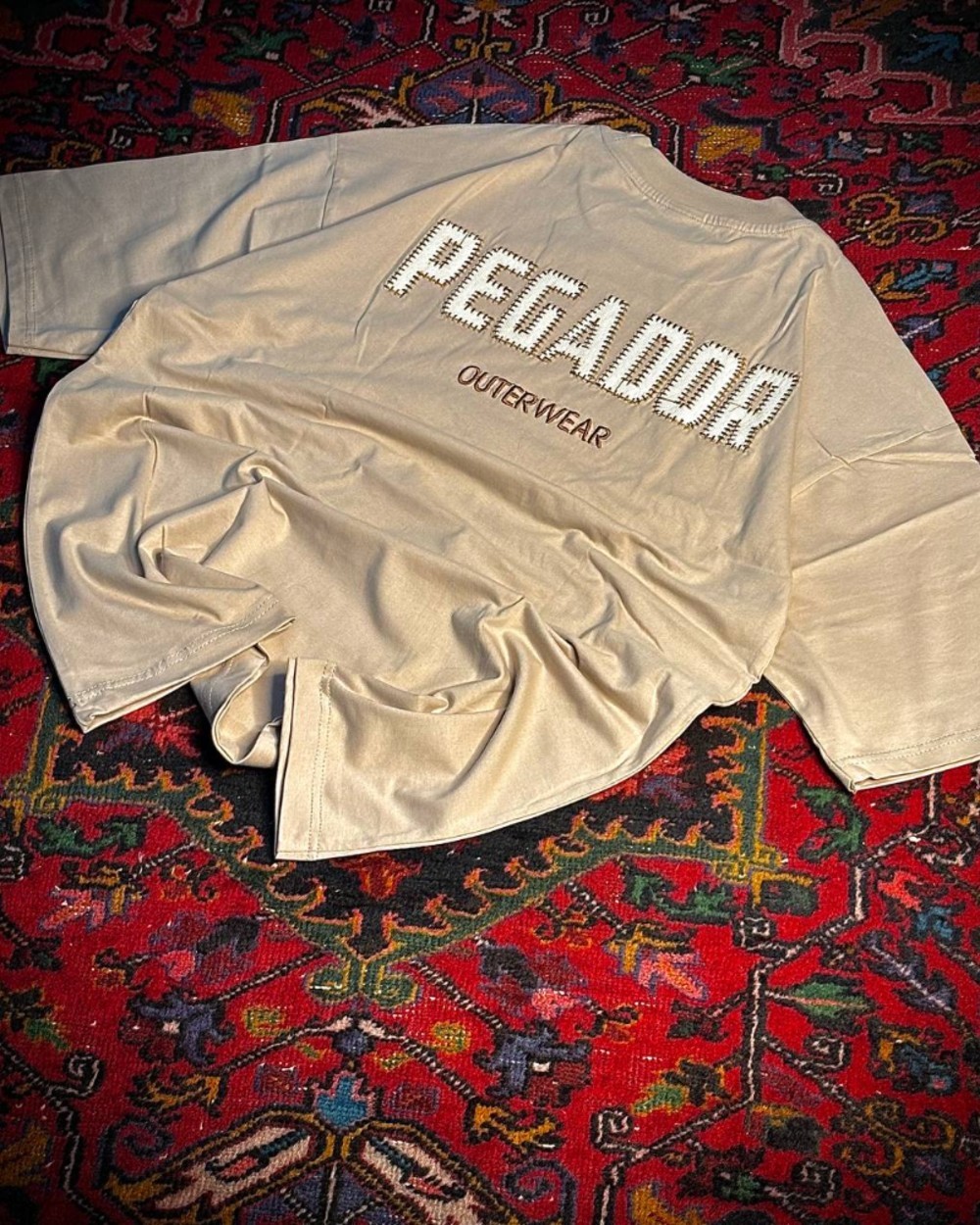 تیشرت برند pegador
