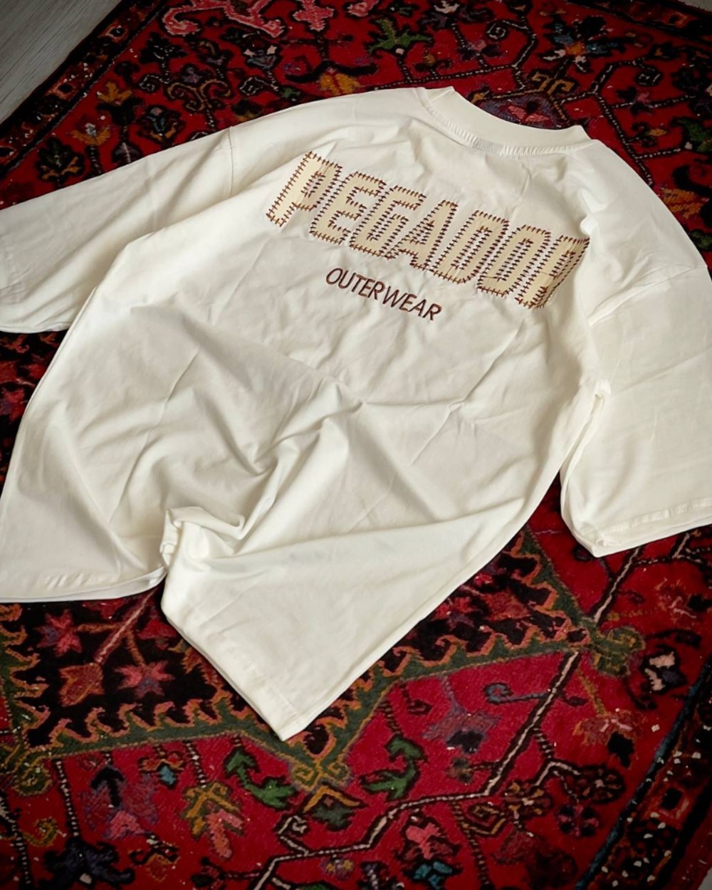 تیشرت برند pegador