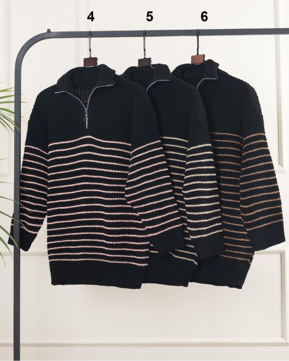 بلوز بافت زیپدار فندوقی کد ۴۰۱۴