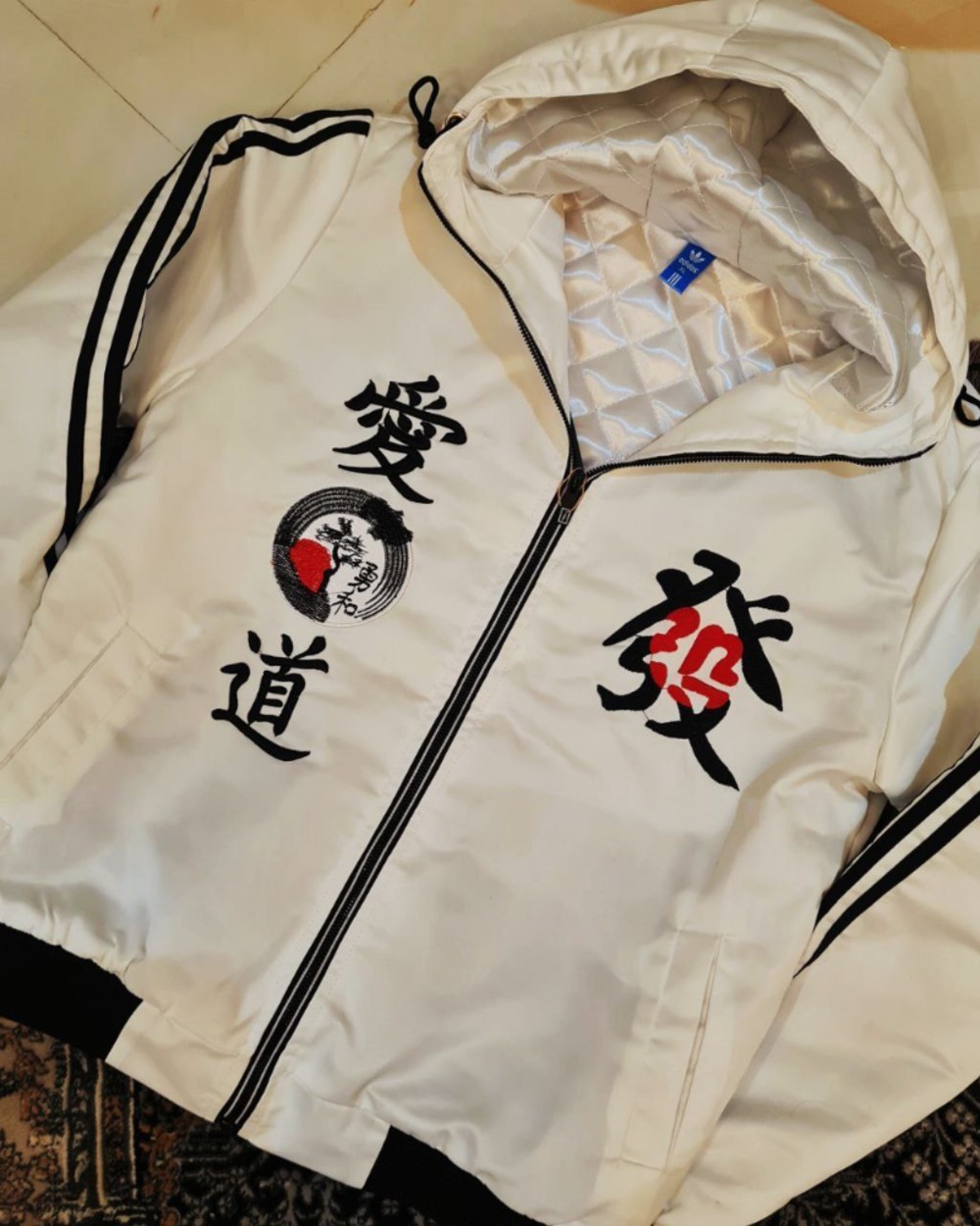 بادگیر گلدوزی شده کد 2845