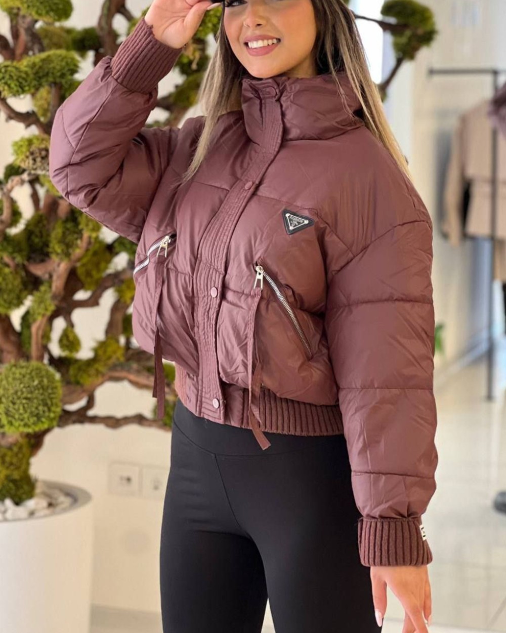 کاپشن بامبر پرادا