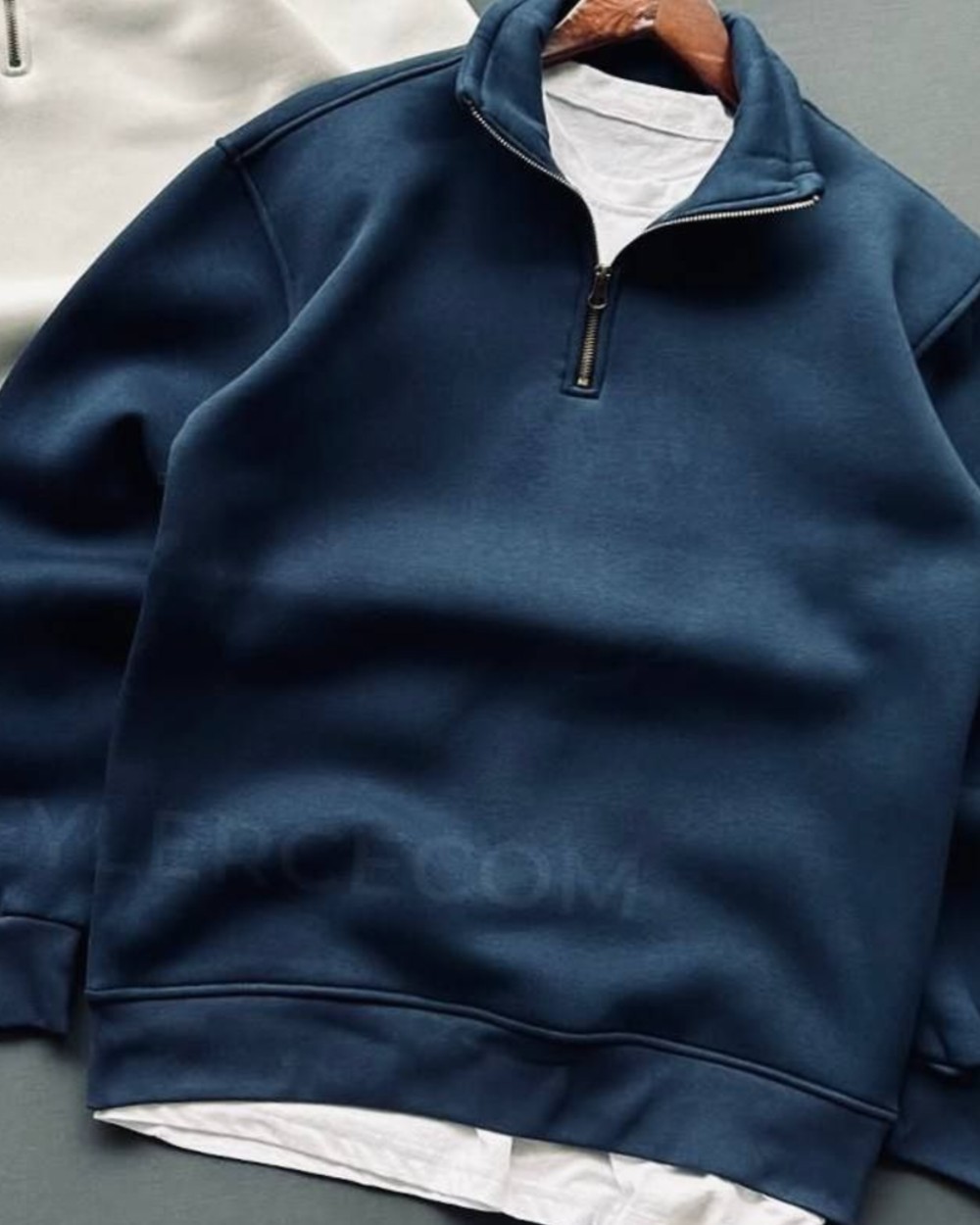 ست نبم زیپ و شلوار جاگر