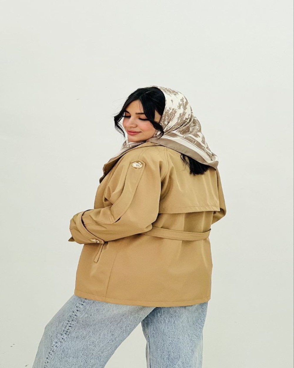 بارانی آیلا