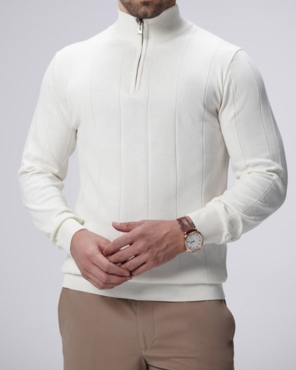 بافت نیم زیپ یقه ایستاده.