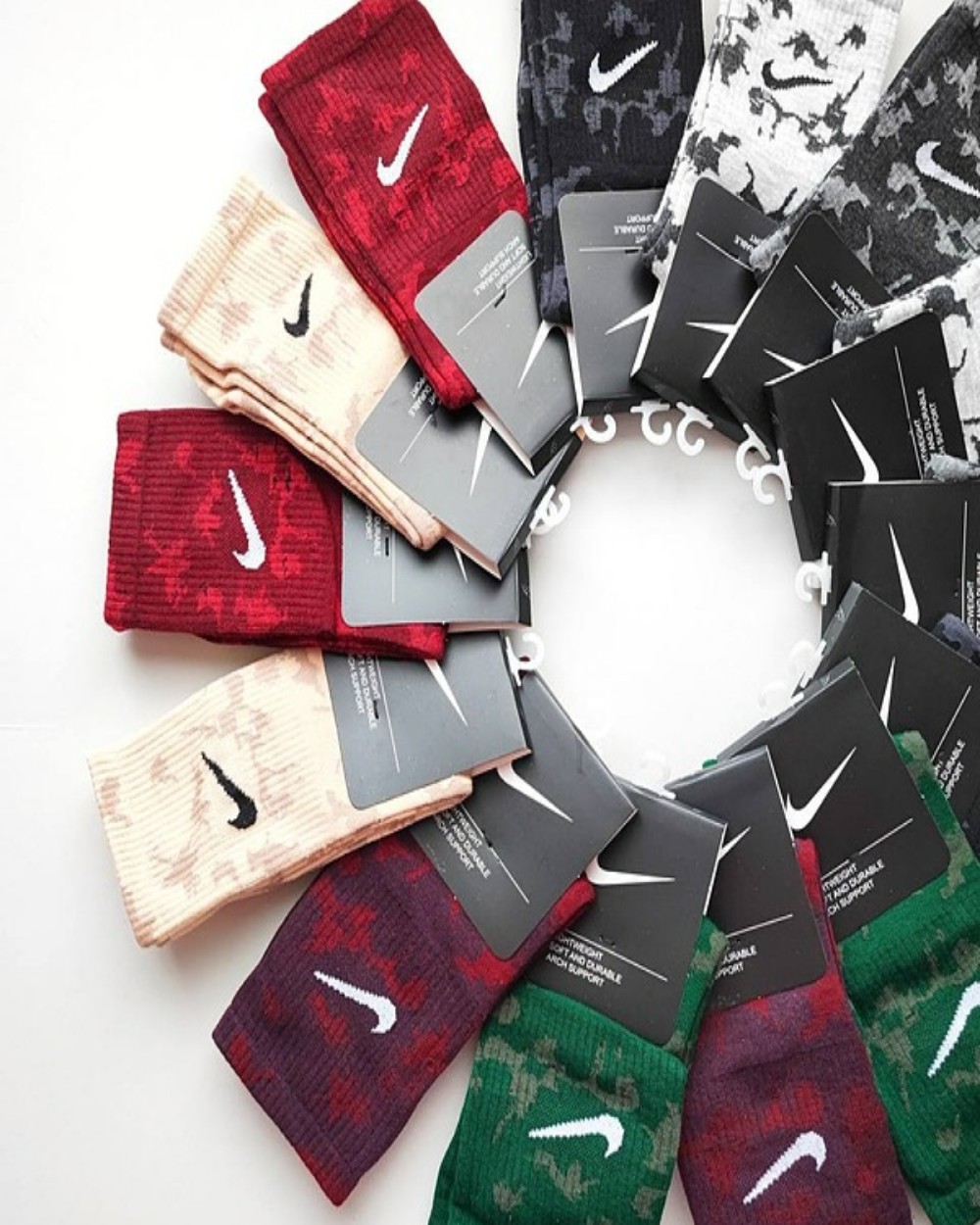 جوراب ساقدار طرح چریکی